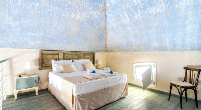 Suite mit Balkon und mit Blick auf den Innenhof B&B Corte Kampanes