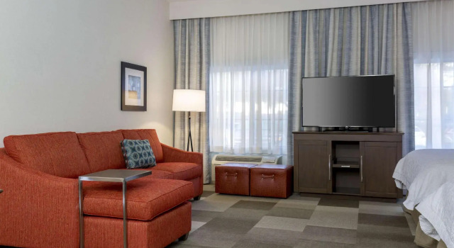 Четырёхместная студия Hampton Inn Santa Barbara/Goleta