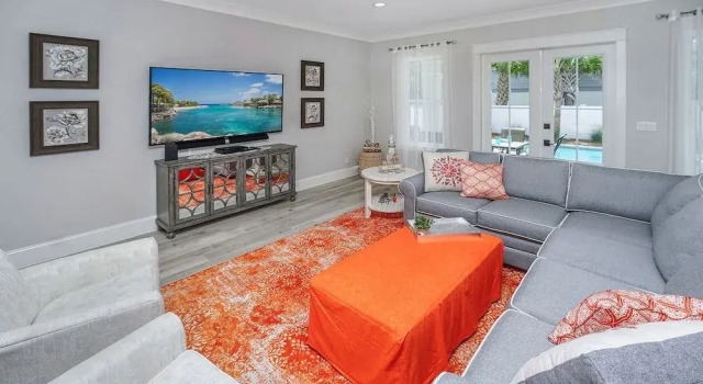 Beach Living - 1674084, Забронировать Отель Отели Дестин с бассейном, рядом с Гольф-клуб Emerald Bay, Бассейн