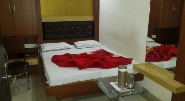 Двухместный номер Economy Hotel Shivam International Managed by Revking Hospitality