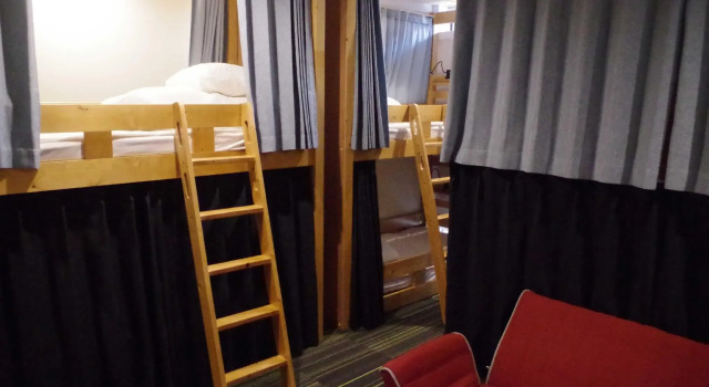 Letto in camerata Guesthouse POPTONE