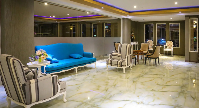 Sylvia Hotel Premier Kupang, Забронировать Отель Отели Купанг с парковкой, Парковка