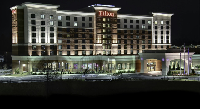 Hilton Richmond Hotel & Spa/Short Pump Town Center, Book Hotel Hoteller i Short Pump med pool, Swimmingpool
