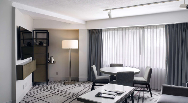 Люкс Executive Hyatt Regency Louisville
