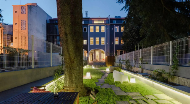 Baumhaus Serviced Living - Art & Design Apartments