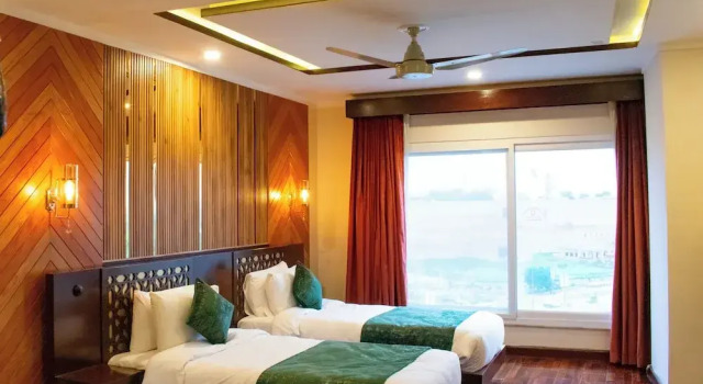 Номер Standard Hotel Tourmaline Peshawar