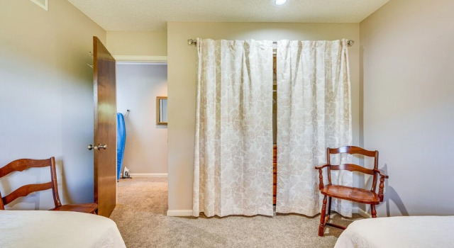 Loveland Vacation Rental w/ Water & Mountain Views, Забронировать Отель Отели Лавленд 3 звезды, 3*