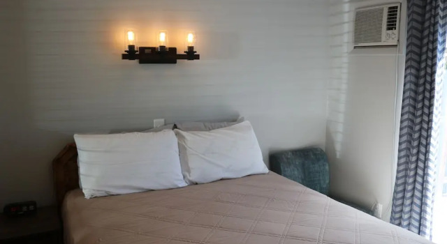Columbine Inn