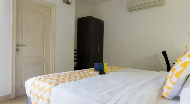 Stayeasy Serviced Apartment