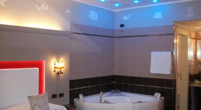 Люкс Hotel Motel 2