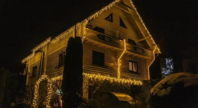 Hotel Velyka Vedmedytsya, Rezervovat Hotel Jaremče 