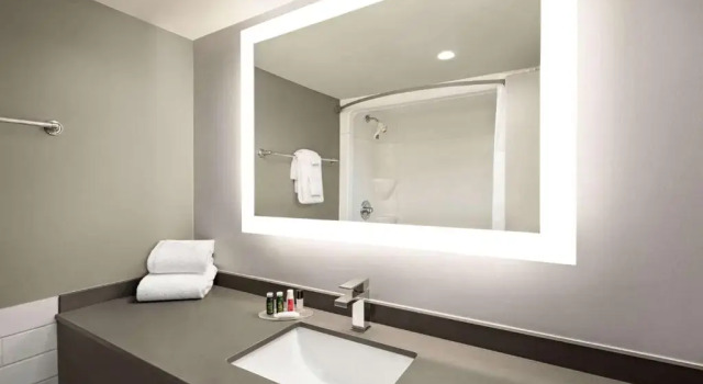 Номер Standard Ramada by Wyndham Cornwall