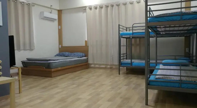 Семейный номер Standard с частичным видом на море Sokcho & Guesthouse