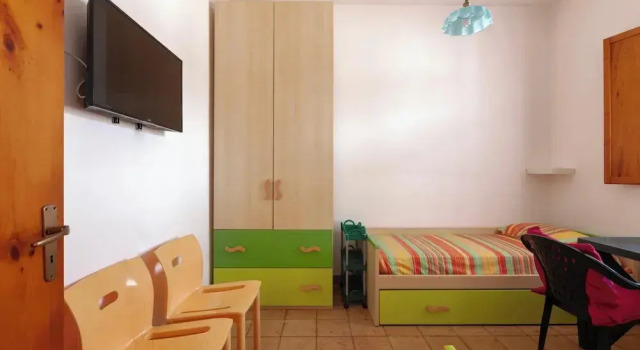 Семейный коттедж с балконом Casa Crystal Near The Sea