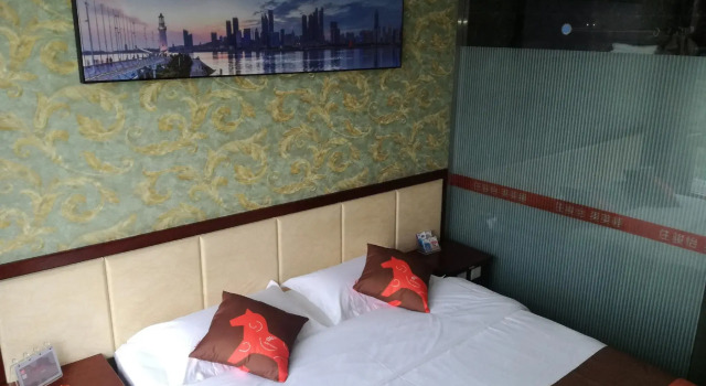 Jun Hotel Jilin Yanbian Yanji Renmin Road Dongshanqimao, Prenota Hotel Yanbian Cina