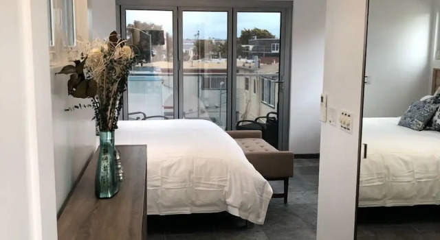 Коттедж Newest House On The Court Leed Platinum Certified, Great for Groups and Families