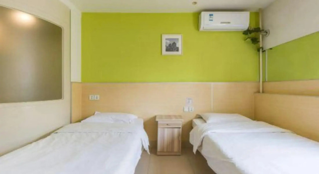100 Inn Baoding Railway Station East Square, Book Hotel Baoding Hebei