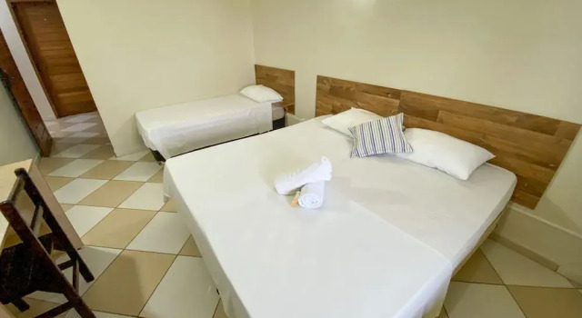 Leviv Praia Hotel, Забронировать Отель Отели Карагуататуба с бассейном, рядом с Caragua Center Mall, Бассейн