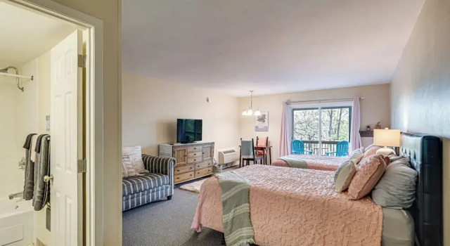 1 Mi to Margaritaville! Home w/ Furnished Decks