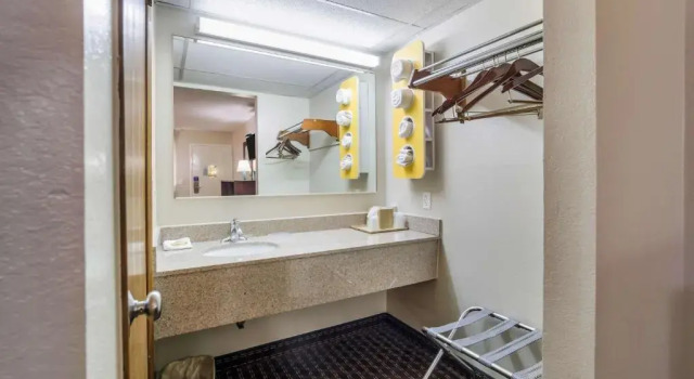 Люкс Motel 6-Dyersburg, TN
