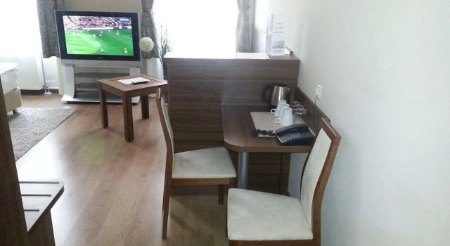 Elit Hotel