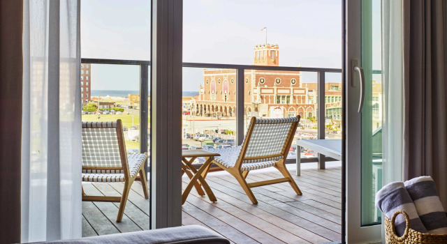 Люкс с частичным видом на океан Asbury Ocean Club Hotel