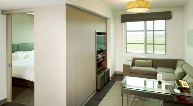Люкс Element by Marriott Dallas Fort Worth Airport North