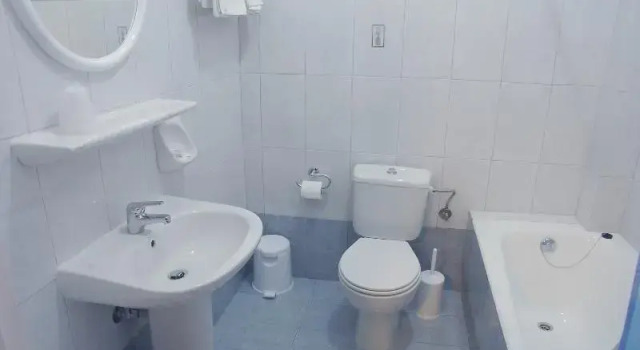 Одноместный номер Standard с балконом и с видом на город Hotel Kronio