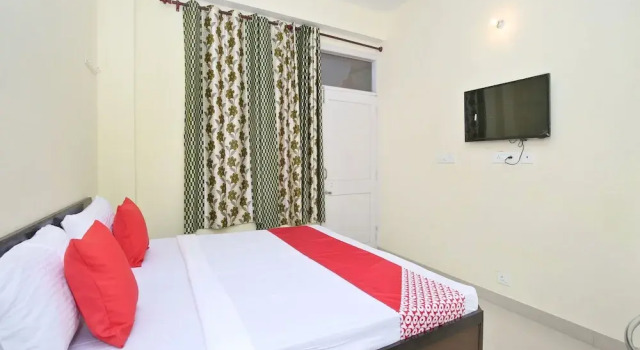 OYO 13804 Home Serene Studio Kasauli