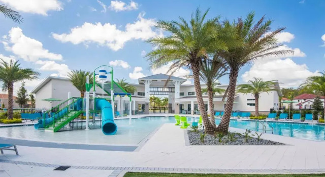Golden Palms Resort 8 Bedroom Vacation Home with Pool 1904, Rezerwuj Ośrodek wypoczynkowy Kissimmee Kissimmee