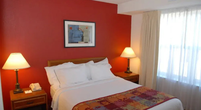 Lakeview Signature Inn Calgary Airport