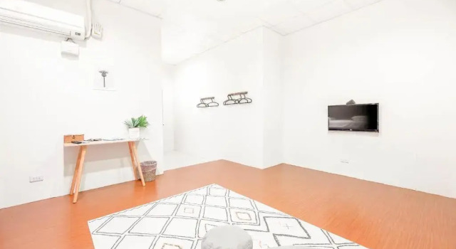 Letto in camerata H& 普悠瑪風格旅店 l 近火車站 l 娜娜雅筑