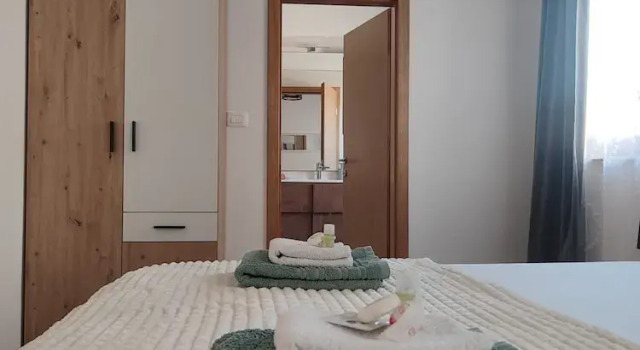 Apartment With Pool in Karlobag, Rezerwuj Apartament Baric Draga 