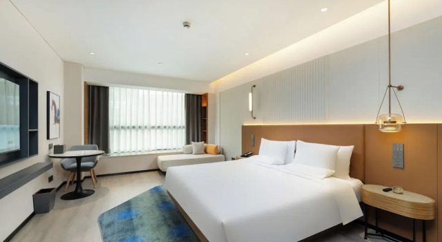 Номер Superior Grand Mercure Guangzhou Baiyun International Airport