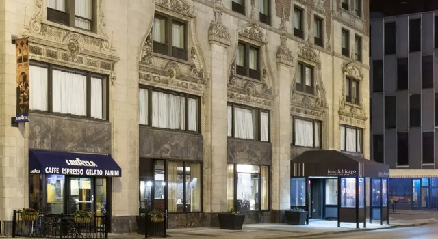 Inn of Chicago Magnificent Mile
