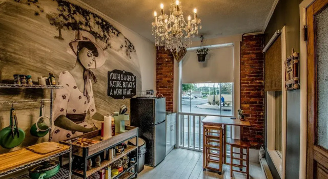 Апартаменты BurgBnB Downtown