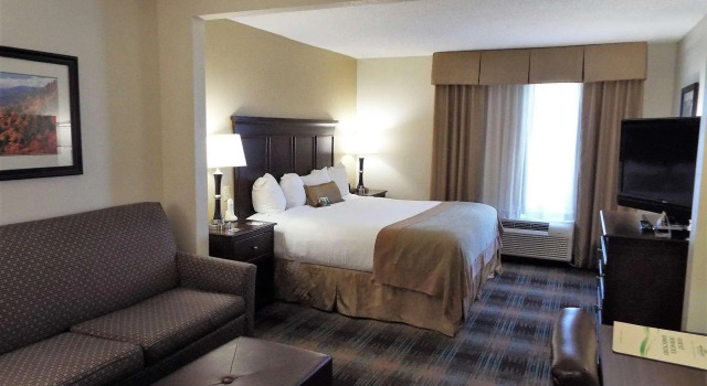 Двухместный люкс Spark By Hilton Greensboro
