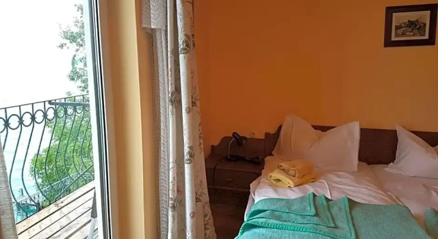 Seegasthof zur Landeroith, Book Hotel Weyregg 