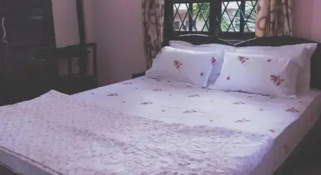 Pereira homes guest house, Rezervovat Penzión Hotely v South Goa s parkováním, Parkování