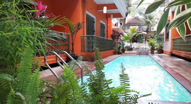 Smiley Holidays Serviced Apartments, Book Apartment Hotels in Goa with a Pool, Swimming Pool