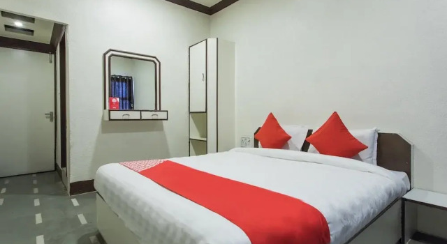 Hotel Chanakya