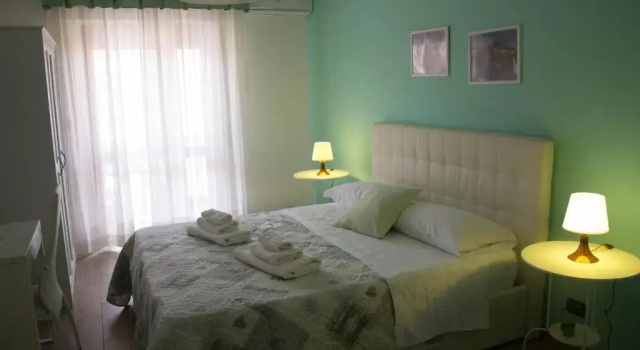 Marys House, Book Hotel Hoteller i Napoli med parkering, Parkering