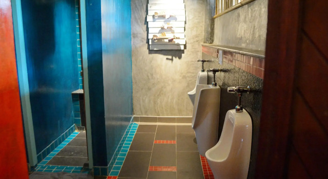 Кровать в общем номере Aha Lanta Cozy Hostel