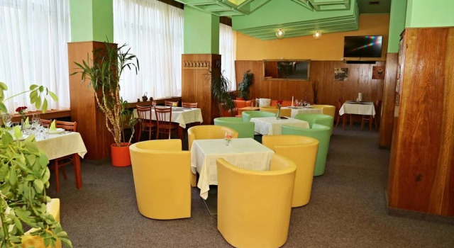 Hotel PERK, Rezervovat Hotel Hotely v Olomouc Region s parkováním, Parkování