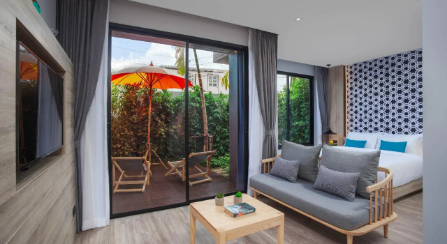 Двухместный номер Deluxe с видом на сад Antiya Hotel Phuket