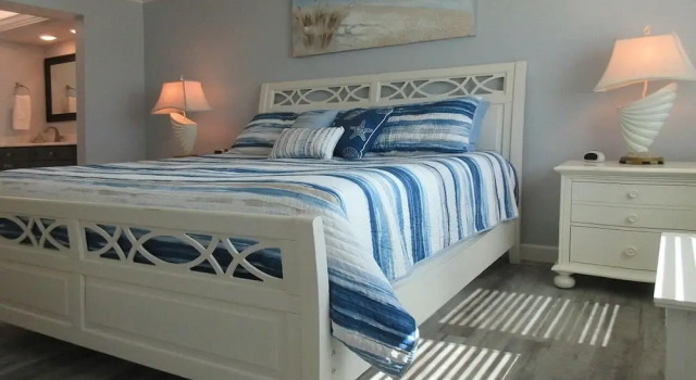 Riviera Club 406 2 Bedrooms 2 Bathrooms Condo