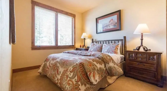 2104 Timberline Lodge, Trappeur's Crossing Apartment 2, Забронировать Апартаменты/квартира Стимбот-Спрингс Колорадо, рядом с Preview Ski Lift