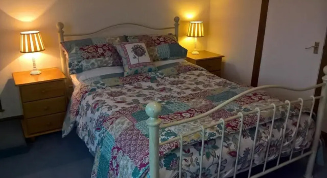 Barnkirk Holidays, Book Hotel Minnigaff Scotland