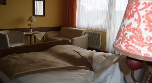 Трёхместный номер Standard Ferienhotel Knollhof