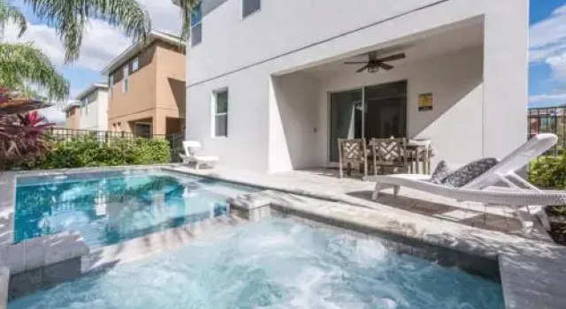 "The Ultimate Villa Holiday to Encore Resort at Reunion, Orlando", Забронировать Курортный отель Курортные отели Орландо, Курортный отель